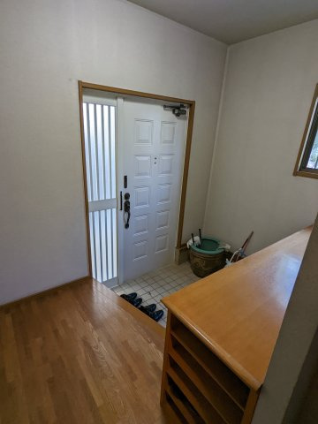 【玄関】 | 南区桧原７丁目中古戸建