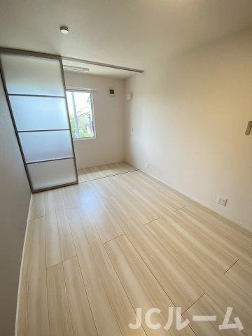 ヴィラ ラピスラズリの居間・リビング