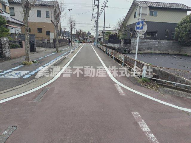 ６２４７４　岐阜市福光東土地の前面道路含む現地写真