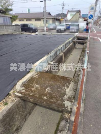 ６２４７４　岐阜市福光東土地の外観