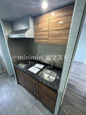 ファーストフィオーレ阿波座アクアのキッチン