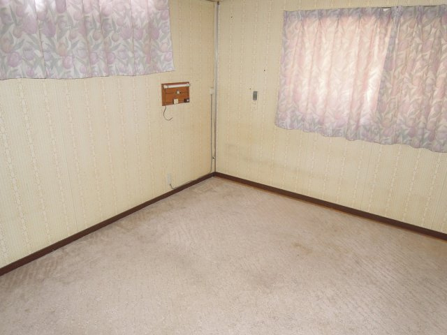 神島1売家の居間・リビング