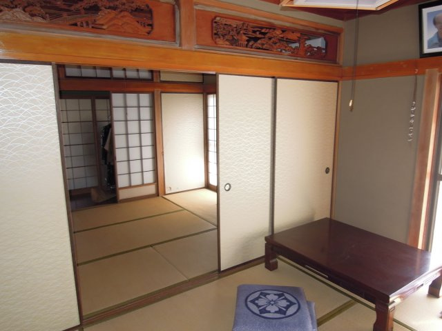 神島1売家の和室