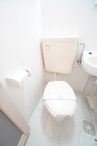 【トイレ】 | 東亜ハーモニー蘇我 | ※同物件・同タイプの写真です。