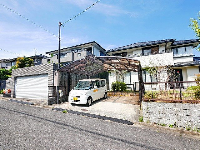 相楽台８丁目一戸建Ｂの駐車場