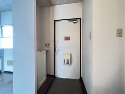 【玄関】 | エクセレント高槻C棟