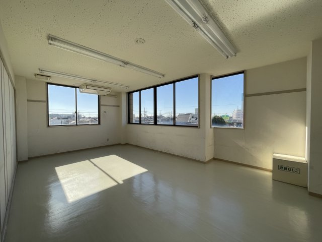 城北ビルの内装|3F