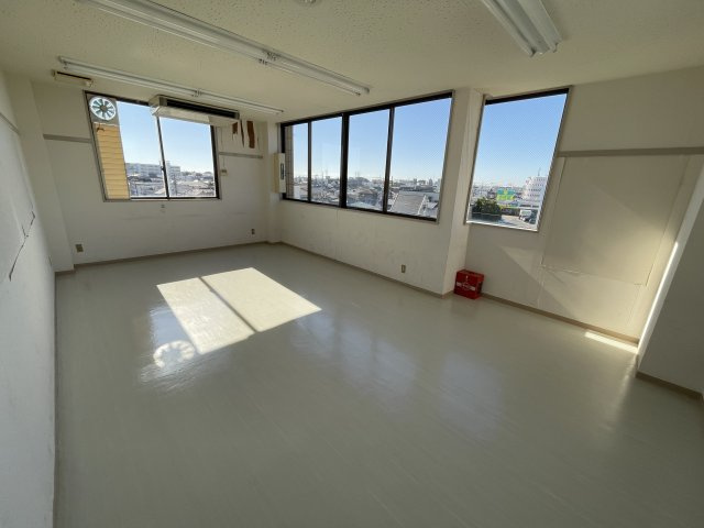 城北ビルの内装|4F