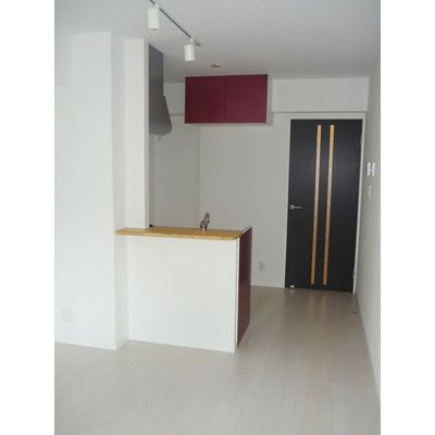 【キッチン】 | ロワイヤルM福岡空港ステーション