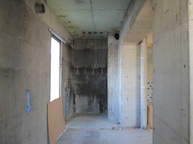 緑丘アクセスストリートのエントランス