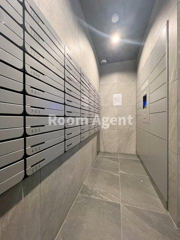 プレサンス新栄アーバンフローのエントランス