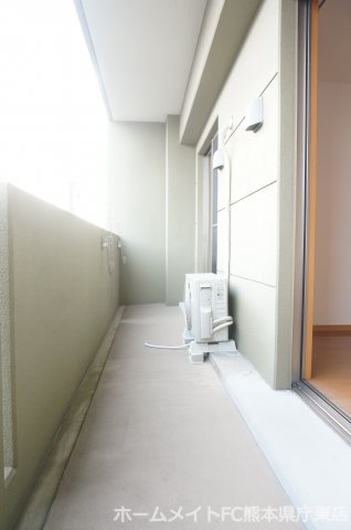 上益城郡益城町大字広崎の賃貸マンションのバルコニー
