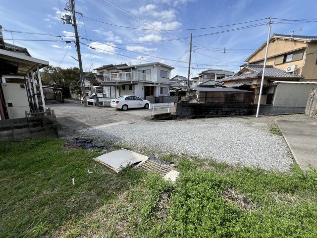 岩出市高塚・土地・56834の前面道路含む現地写真