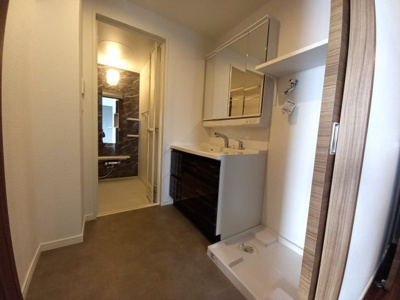 【洗面所】 | クレアベル | 別号室の写真になります。現況優先。