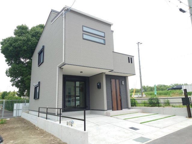 久我本町分譲地の外観|令和5年5月に新築完成。