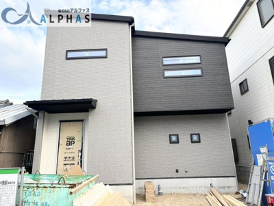 【外観】 | 神戸市垂水区泉が丘二丁目　新築戸建 | 現地足場外れました！間もなく完成予定です♪お洒落な外観♪