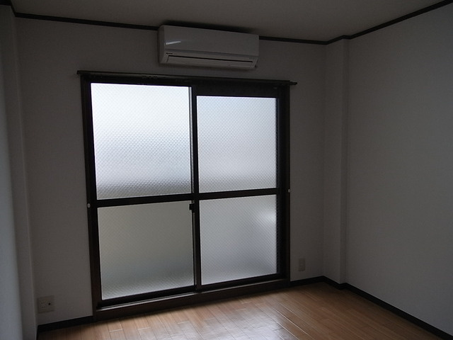 ウェーブ桜ヶ丘の居間・リビング