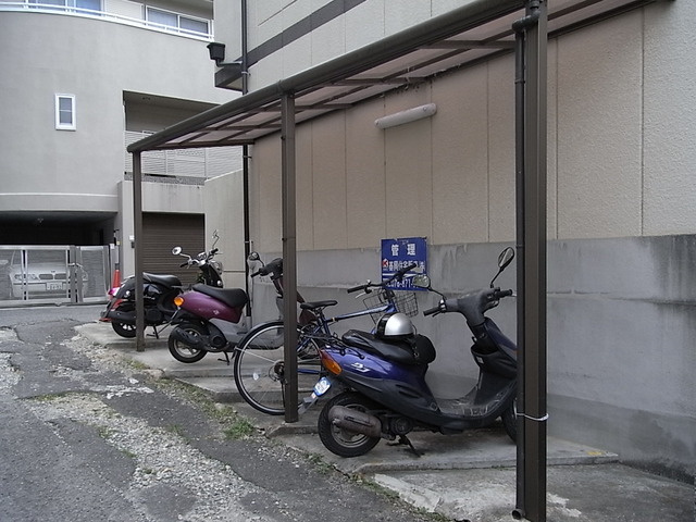 ウェーブ桜ヶ丘のその他共用部分|駐輪場