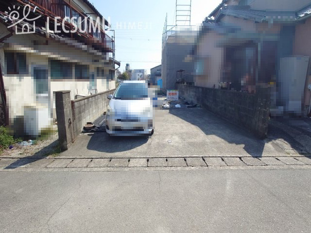 姫路市網干区垣内北町／売土地の前面道路含む現地写真