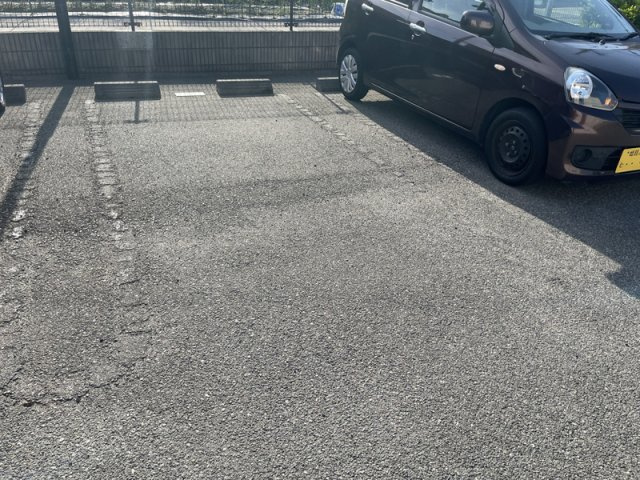 アネックス天満の駐車場