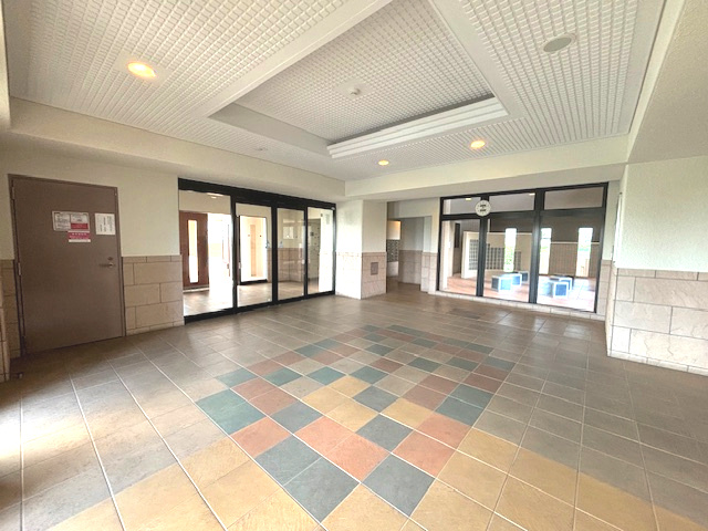 グランドヒルズ本厚木のエントランス|清潔なエントランスです