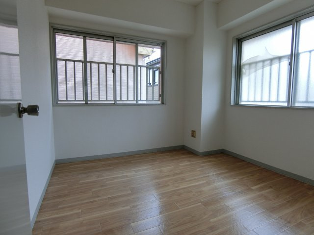 【寝室】 | 参考・別室