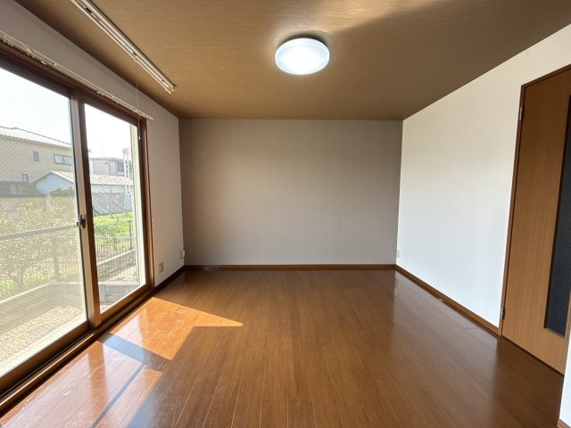 パストラル田寺　Ｂ棟の居間・リビング