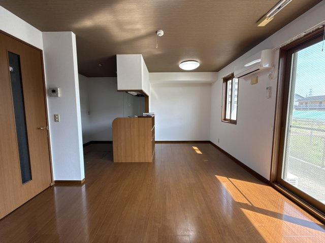 パストラル田寺　Ｂ棟の居間・リビング