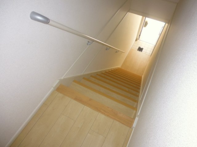 セレーノＣのその他|階段