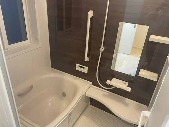 春江町3丁目戸建の浴室