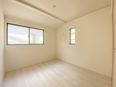 【洋室】 | 那覇市仲井真（全8棟）1・2・3・4号棟 | 4号棟　洋室5.17帖＋CL付き♪