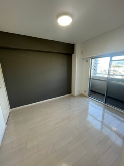 【洋室】 | 【サンレスポアール☆8階部分】東向きのゆったりとしたリビングです！