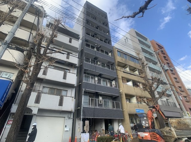 リーフビル割塚の外観