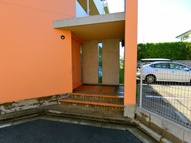 グリュンエルデみはらのエントランス