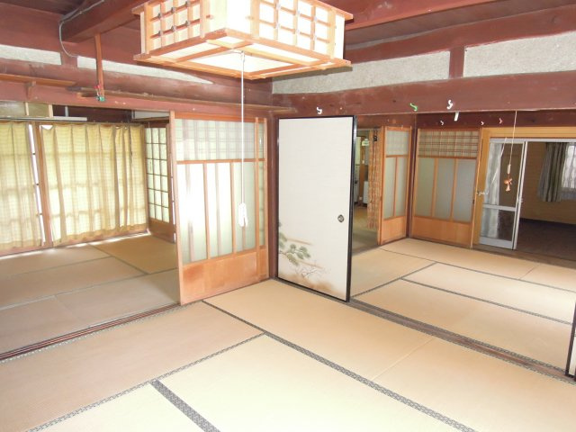 吉浜1売家の和室