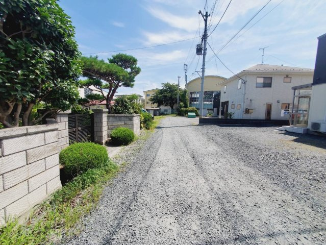 八戸市湊町字鮫ノ口の前面道路含む現地写真