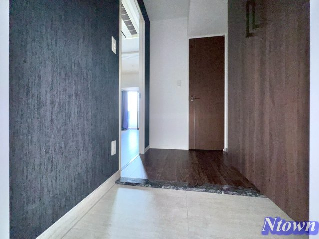 【玄関】 | さくらHills NISHIKI Platinum Residence | 玄関です