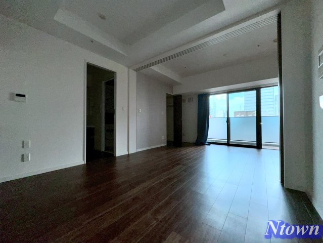 【その他】 | さくらHills NISHIKI Platinum Residence | こちらのリビングで趣味の時間をお楽しみください