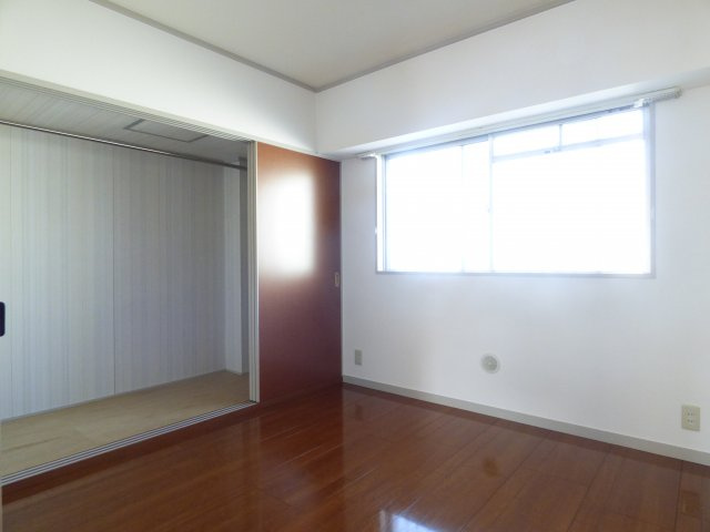 【居間・リビング】 | ダイタ北口マンション
