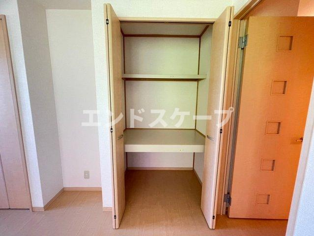 リュエルAの収納|高崎、前橋、伊勢崎エリアのお部屋探しはエンドスケープまで！お客様の理想お聞かせ下さい♪