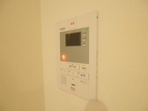 モニタ付インターホンです★