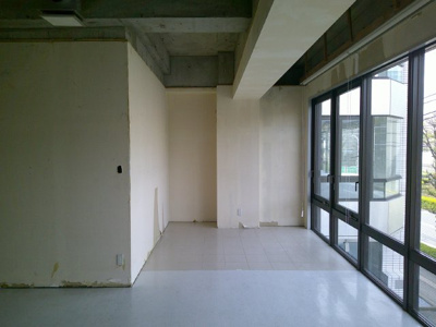 【居間・リビング】 | サンセピアⅠ（店舗・事務所） | ※スケルトン時撮影のものです