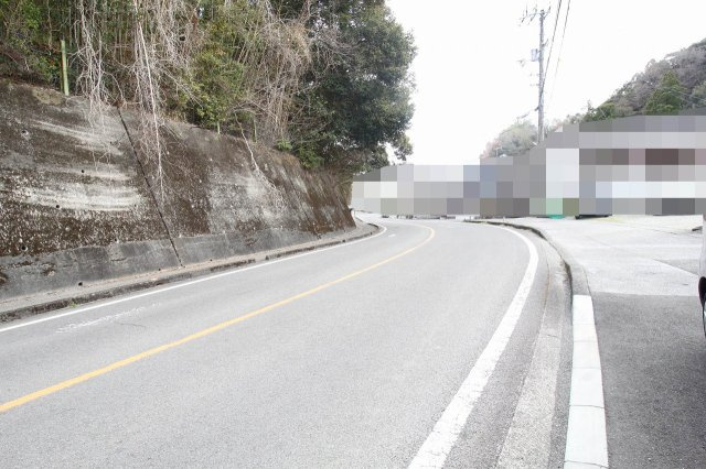 鳥越　建築条件付　売土地の前面道路含む現地写真