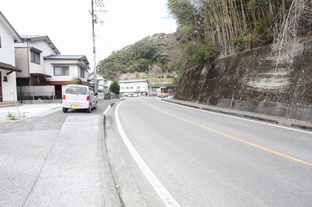 鳥越　建築条件付　売土地の前面道路含む現地写真