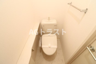 【トイレ】 | クレセント･シャンブル