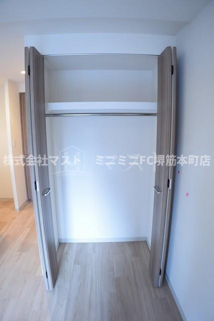 大阪市東成区東小橋１丁目の賃貸マンションの収納