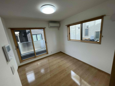 【洋室】 | ライムハウス24