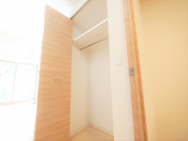プライムアーバン御堂筋本町の収納