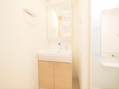 【独立洗面台】 | プライムアーバン御堂筋本町