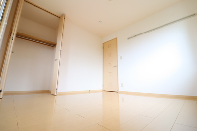 【洋室】 | リビングタウン桶川朝日B